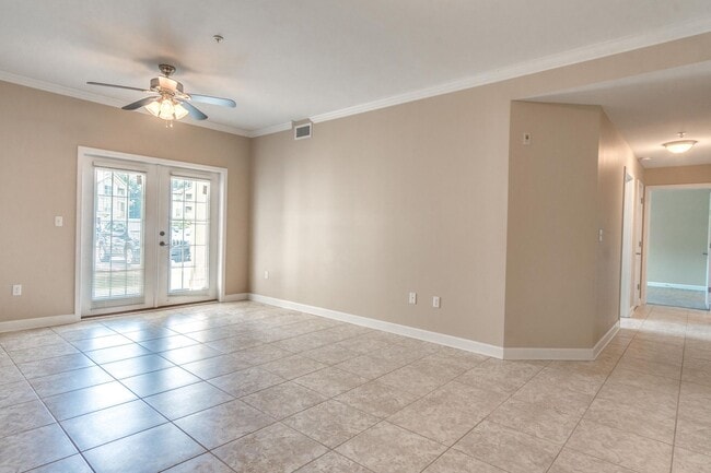 Photo - Beautiful Two Bedroom Apartment in Fort Walton Beach!