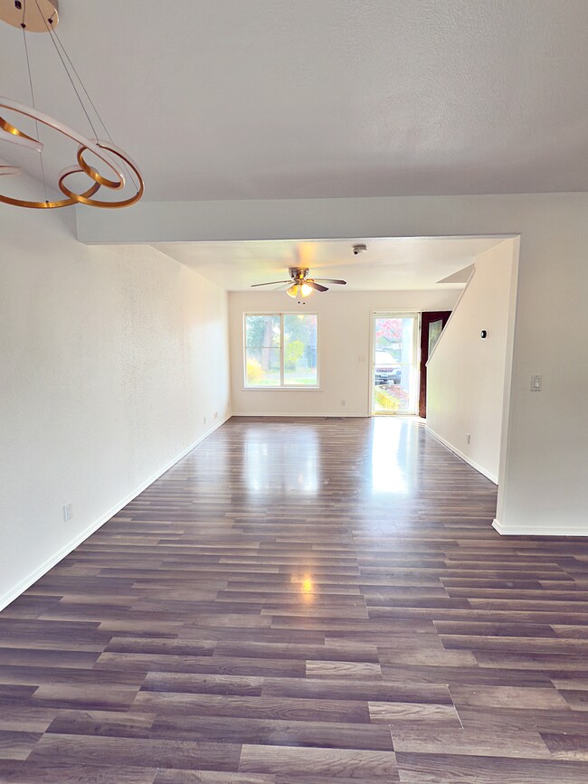 Photo - 6731 SE Fern Ave