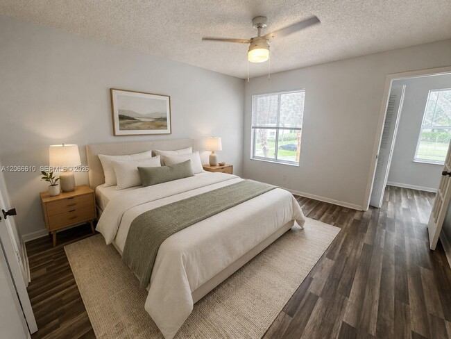 Photo - 3360 Pinewalk Dr N Unit 1324