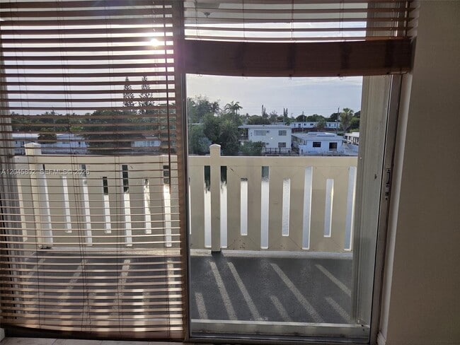 Photo - 7900 Tatum Waterway Dr Unidad 304