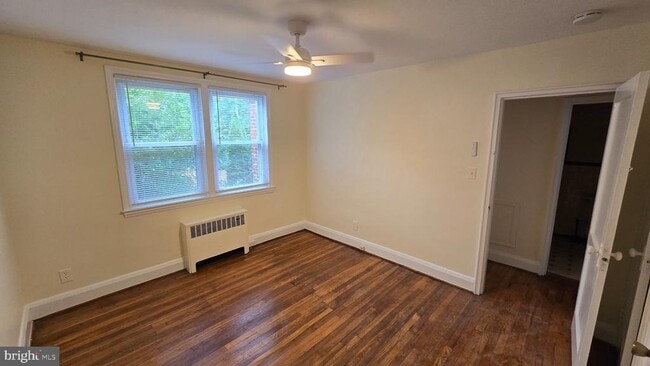 Photo - 6148 Parkway Dr