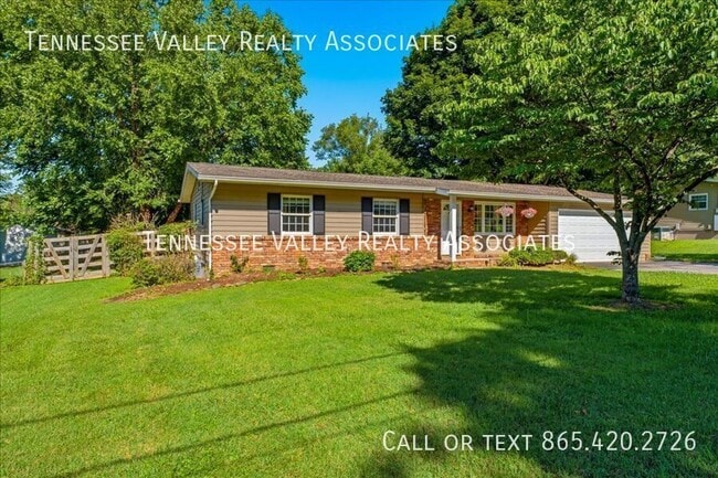 Photo - 729 Waco Rd NW
