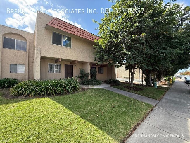 3-Bed, 2.5-Bath Home with Modern Amenities... - 3-Bed, 2.5-Bath Home with Modern Amenities... Unit 1