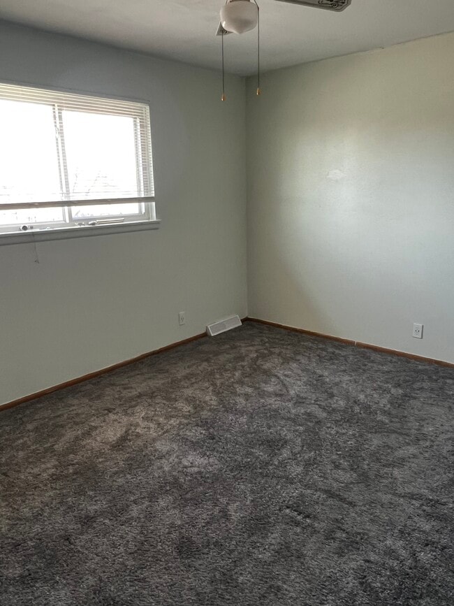 Photo - 3558 S 92nd St