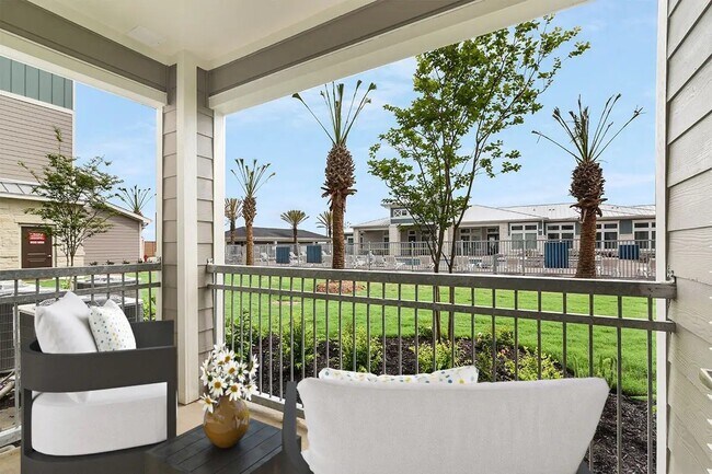 Building Photo - 3301 Gulf Fwy Unit 3206