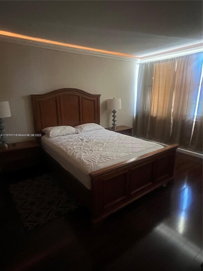 Photo - 1825 S Ocean Dr Unidad 413