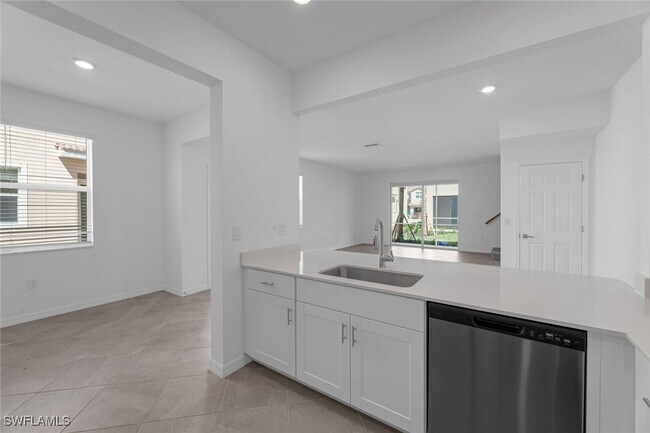 Building Photo - 2856 Citrus St