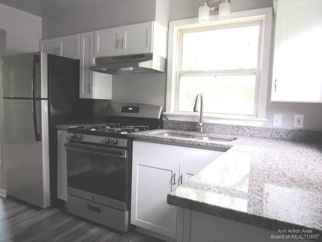 Photo - 276 Devonshire St