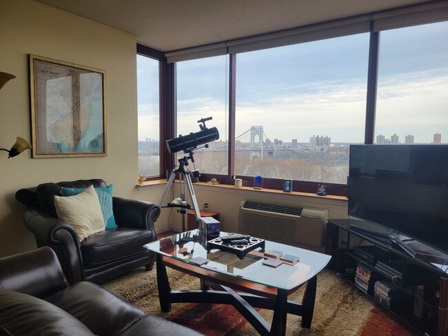 Photo - 100 Old Palisade Rd Unidad 2104 Rental