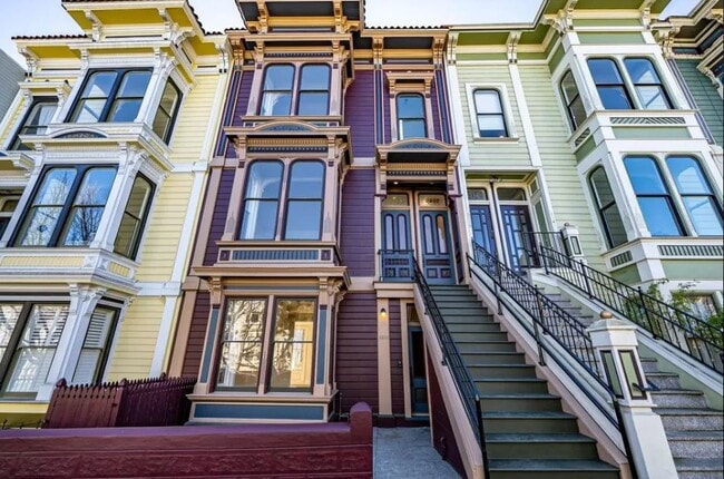 Building Photo - 3337 22nd St Unit 3337