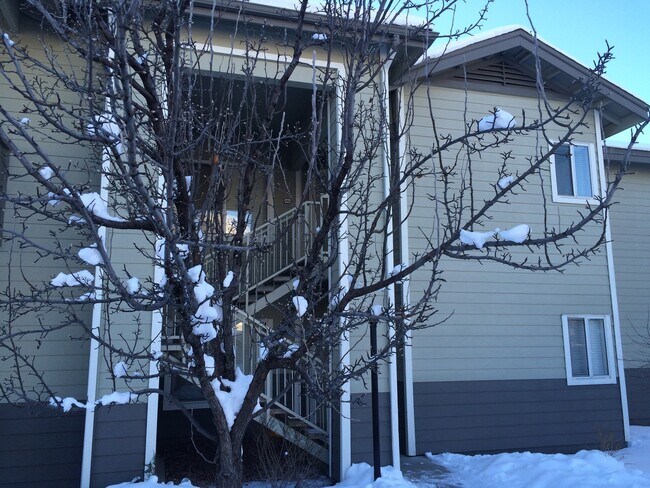 Building Photo - 4343 E Soliere Ave