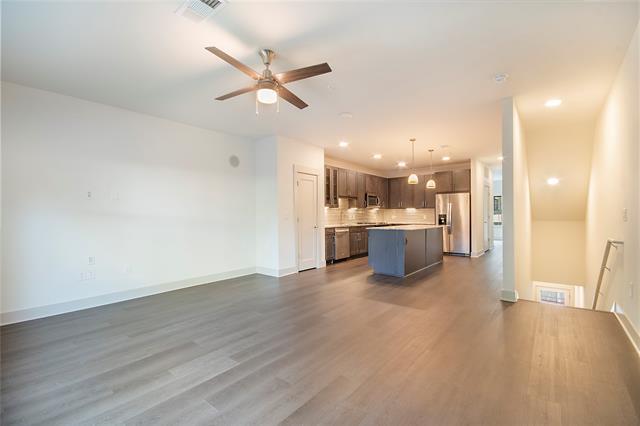 Photo - 5619 Belmont Ave