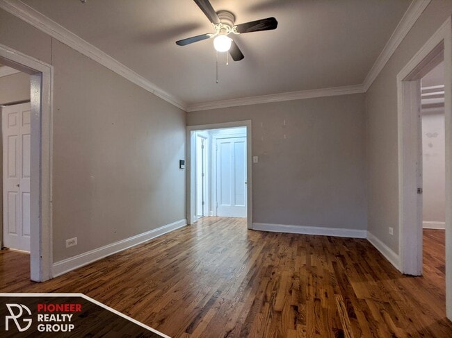 Photo - 3837 N Greenview Ave Unit 3839-Garden