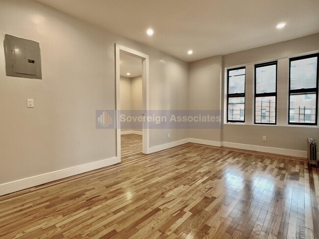 Building Photo - 518 W 204th St Rental