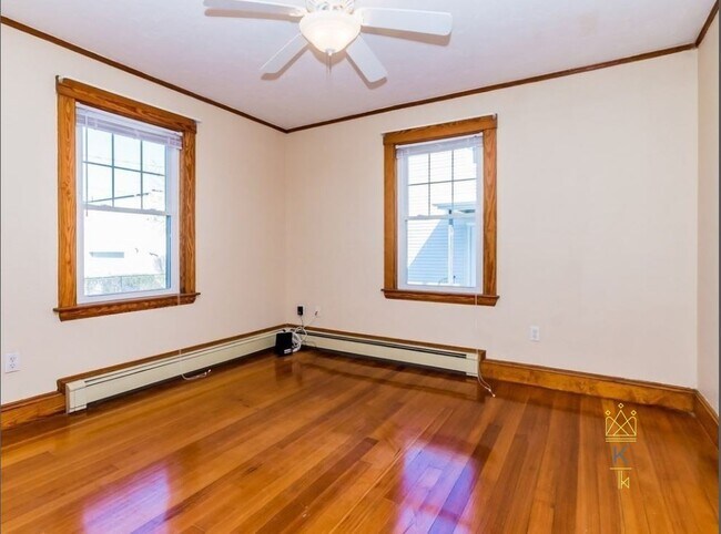 Photo - 153 Alder St Unit 1