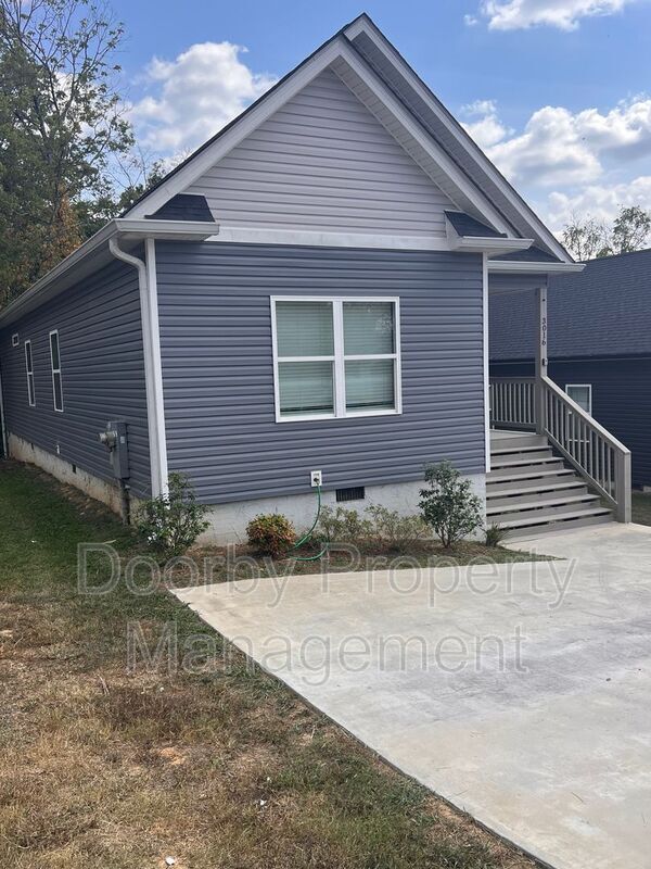 Photo - 3016 N Chamberlain Ave