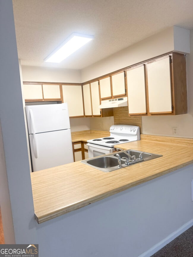 Photo - 222 Lanier Dr Unit APT 219