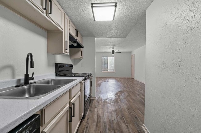 Photo - Little Creek Apartments – Your Ideal Home ...