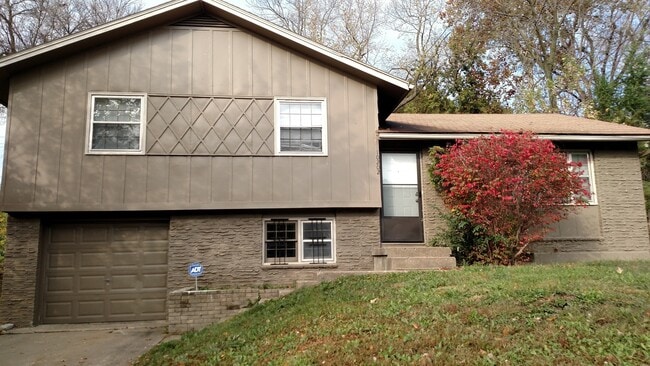 Photo - 10202 Beacon Ave