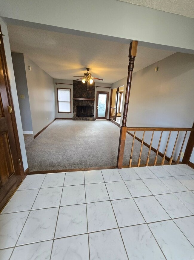 Photo - Great Home in a Cul-de-sac For Rent.