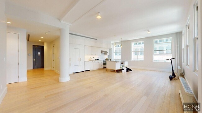 Building Photo - 452 Broome St Unit 3W Rental