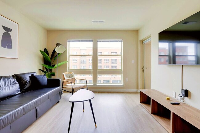 Photo - 2803 Poag St Unit SI FL4-ID1022617P