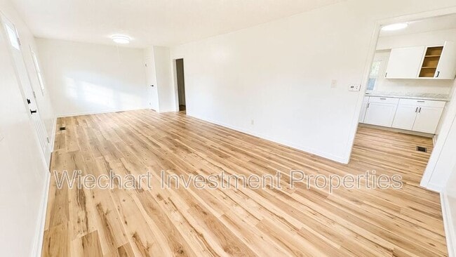 Photo - 2088 Arcadia Ave