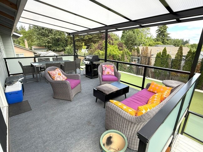 Photo - Stunning 4 BR / 3 BA West Beaverton Home with Private Oasis & Sport Court!