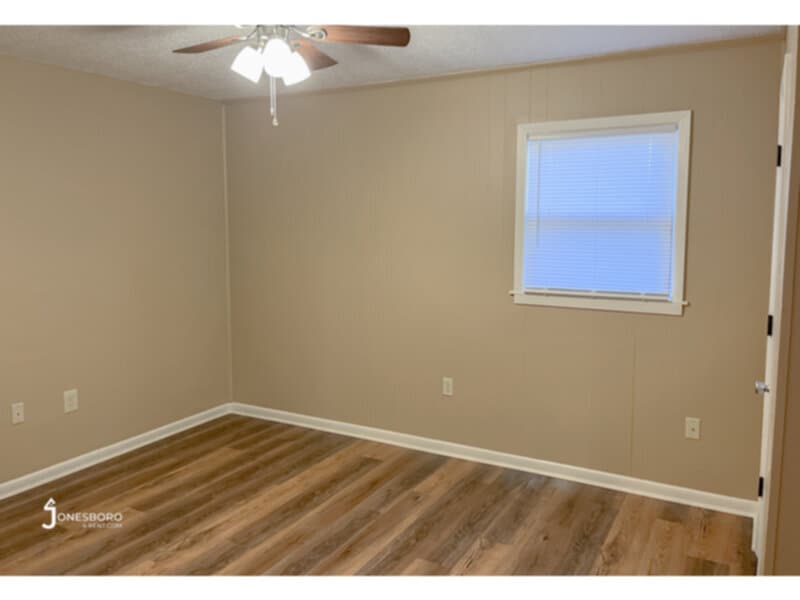Photo - Pekin Apartments: Water, Sewer, &amp; Electric Included!