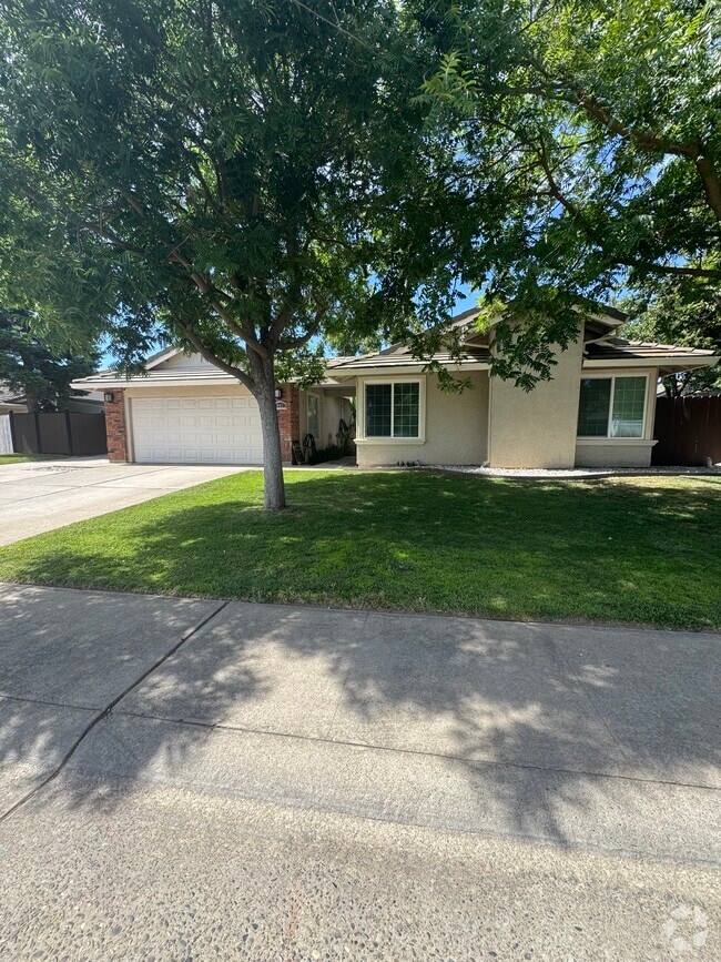 Building Photo - 981 Colson Way Rental