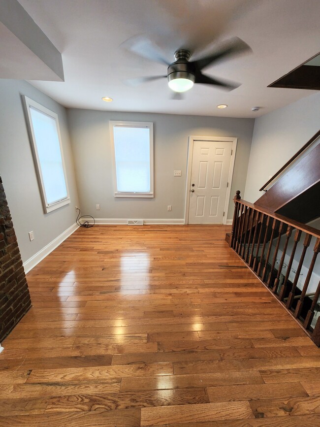 Photo - 4507 Davison St Unit 4507