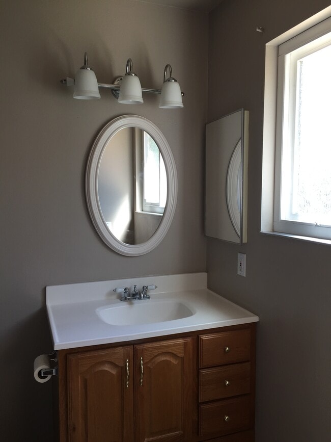 Photo - 3542 Germain St