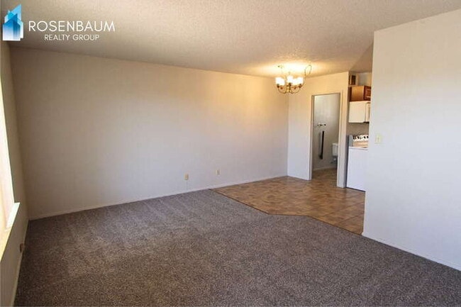 Photo - 1020 N Pueblo Dr Unit 1020