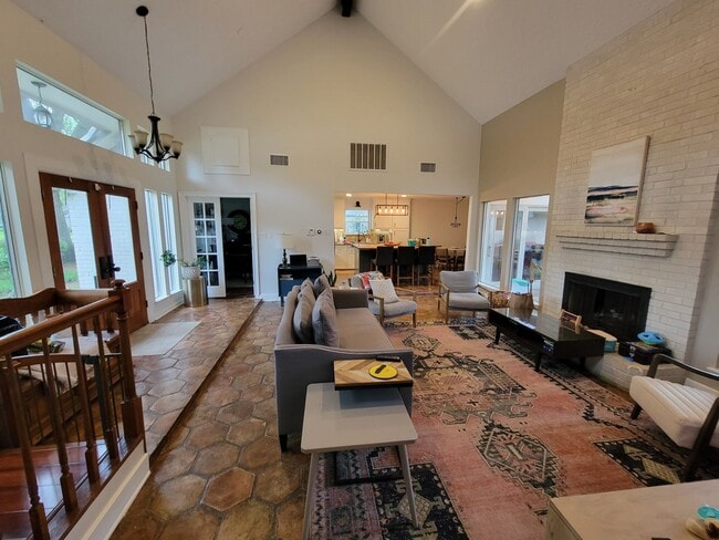 Photo - 12403 Tottenham Dr