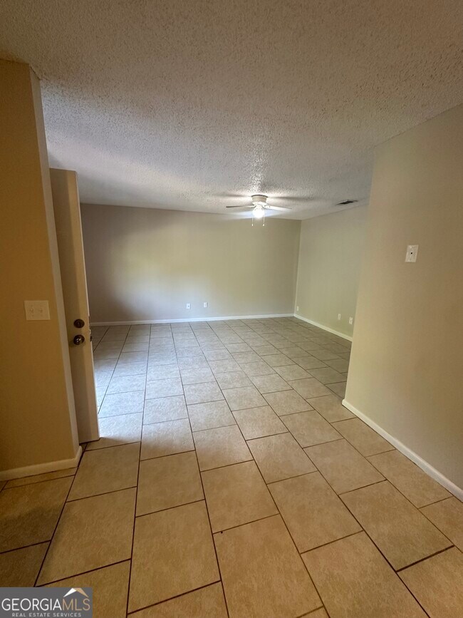 Photo - 125 Seaparc Cir Unit C