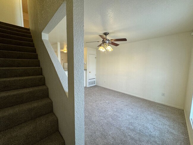 4407 Jeff Scott Dr Unit B