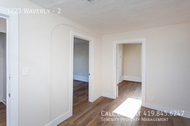 Photo - 1223 Waverly-2 Unidad 2