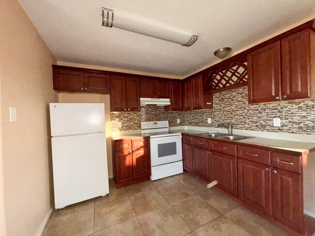 Photo - 803 E Fremont St