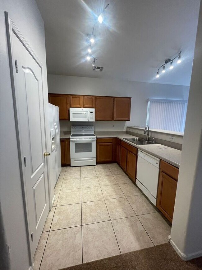 Photo - 7025 Downspell Dr