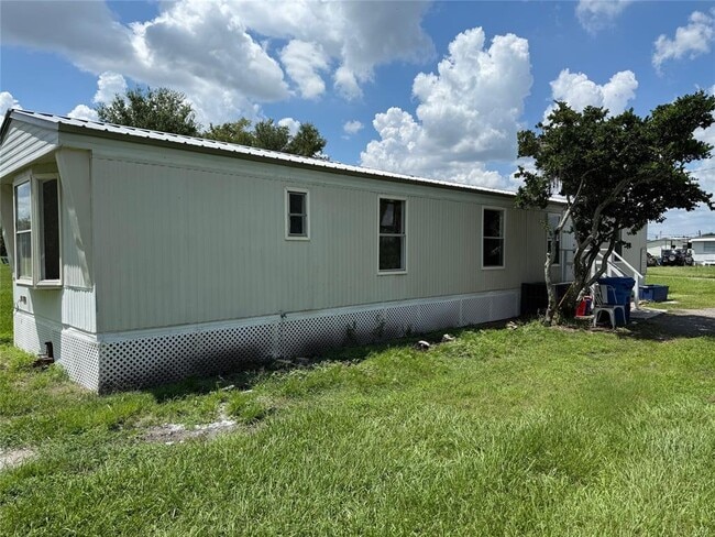 Photo - 7238 Halima Rd