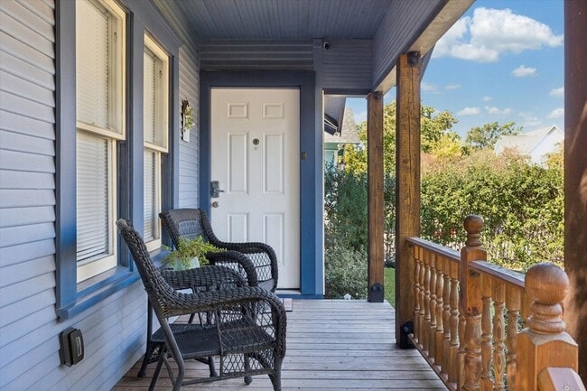 Photo - 1526 Lawson St