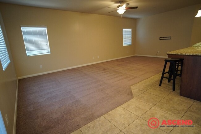 Photo - Stunning 4 Bed 2 Bath Home Off of Hosking and Wible!