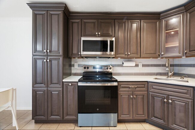 Photo - 41 Coriander Way Unit D-41