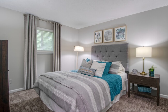 Photo - The Stratton