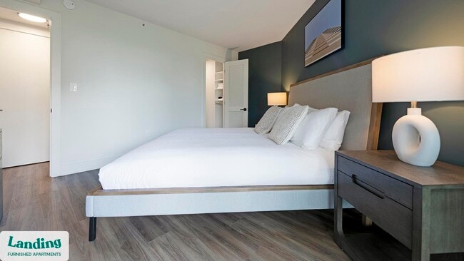 Photo - 1550 Clarendon Blvd Unidad 105.1410146