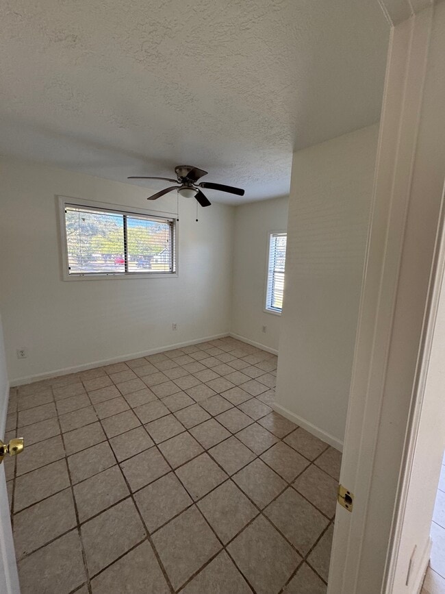 Photo - 10134 Kirkglen Dr