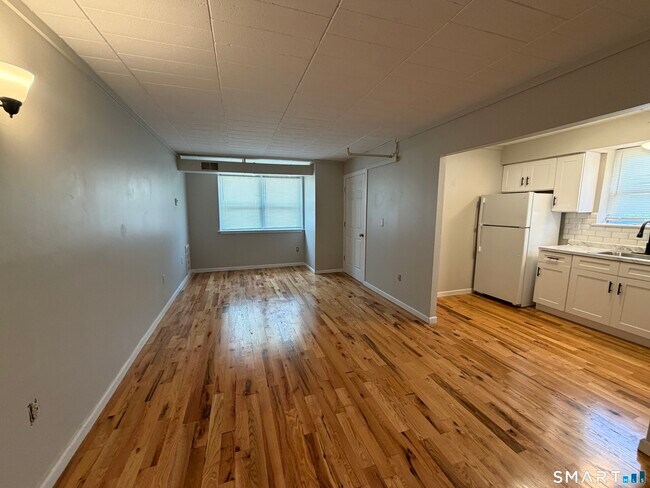 Photo - 330 Blake St Unit B6