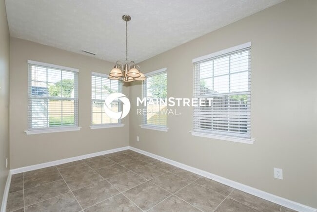 Photo - 3 Bedroom Pet-Friendly Home in Raleigh, NC with Main Street Renewal