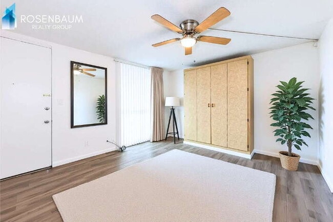 Photo - 6320 N 16th St Unit 203