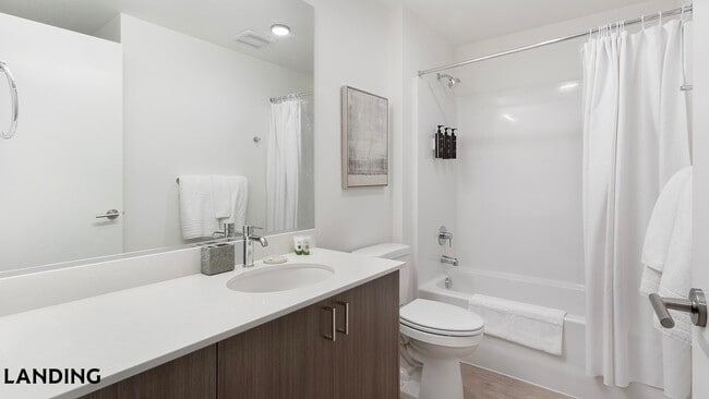 Photo - 2301 E Union St Unidad B315